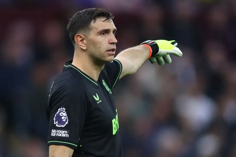 Emi Martinez Injury Update: Can Aston Villa Star Recover in Time for Man Utd